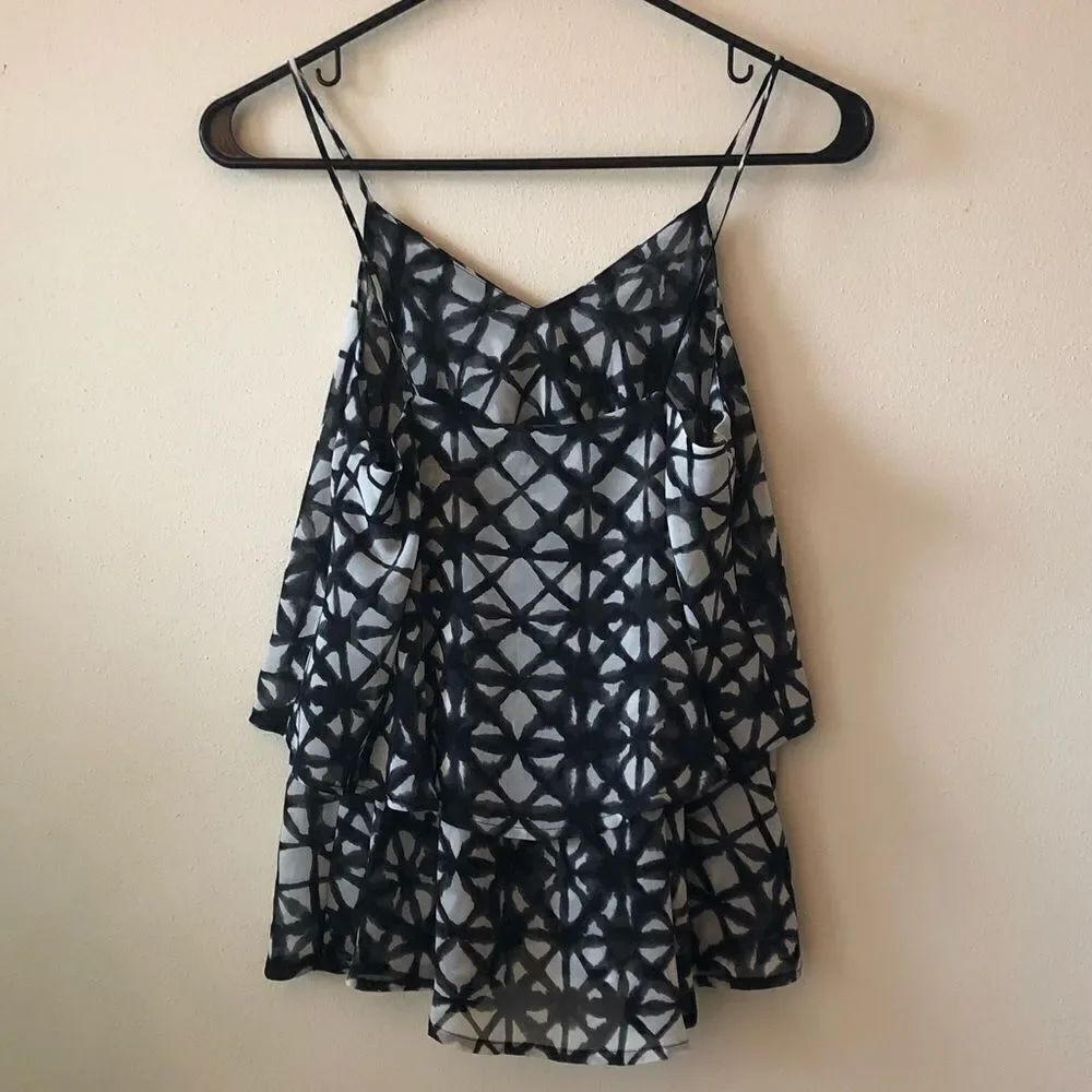 Black/White Patterned Layered Tank XS - Picture 4 of 4